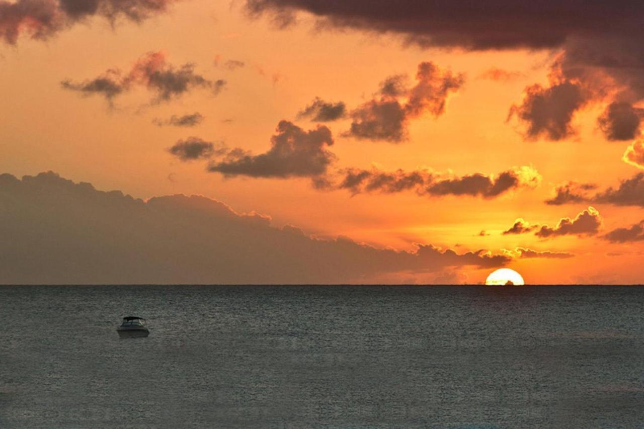 Bora Bora By Blue Sky Luxury Daire Paynes Bay Dış mekan fotoğraf