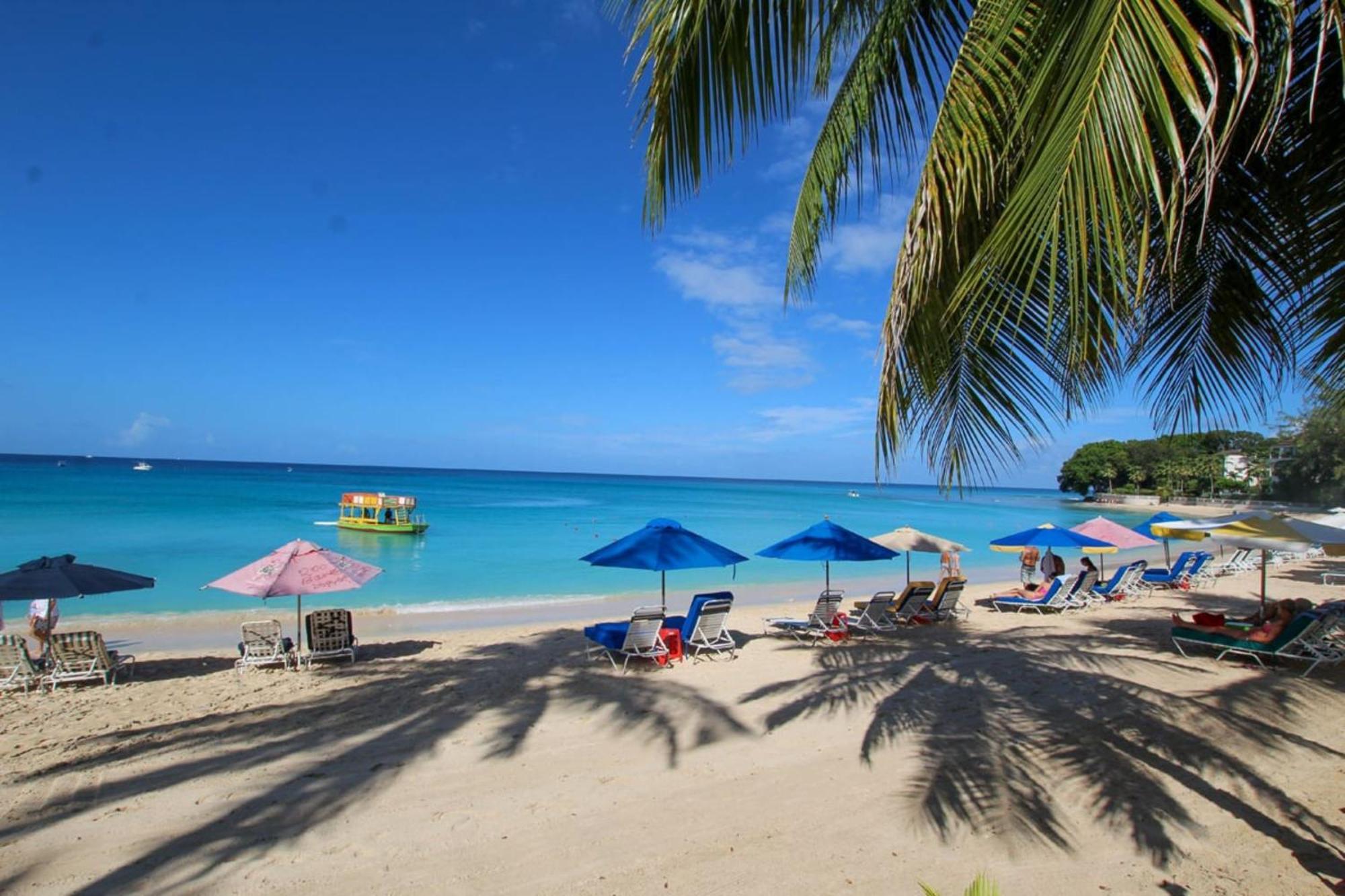 Bora Bora By Blue Sky Luxury Daire Paynes Bay Oda fotoğraf